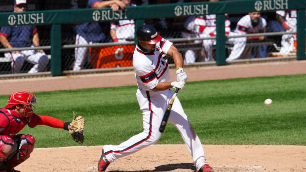 José Abreu 4 str HR v STL 2020-08-16 (Mike Dinovo) USATSI_14750333